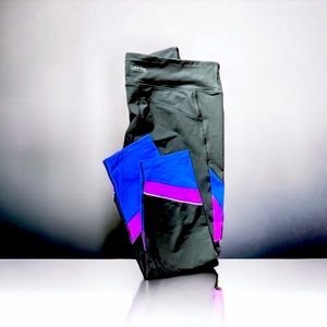 Calvin Klein Activewear  Leggings. Women’s size XL. Nylon/Spandex.  EUC.